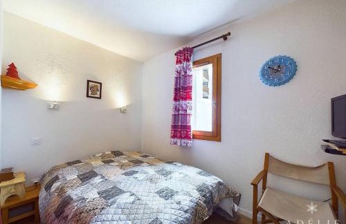 La Rosiere Apartment | Appartement 2 Pièces Cabine, Centre Station, Proche Remontées, Terrasse Sud, 6 Pers, 2* - FR-1-398-564