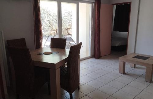 Signes Apartment | Appartement 2 Pièces Le Domaine de Manon