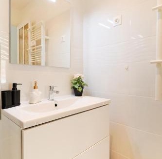 Liberation Apartment | Appartement 2 pieces