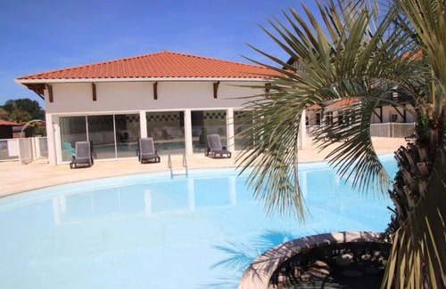 Cassen Apartment | Appartement 3 étoiles - Piscine - ccbbdde