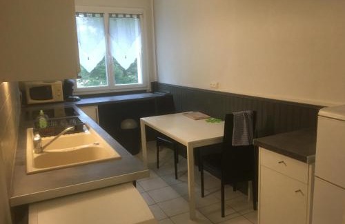 Canteleu Apartment | APPARTEMENT 3 LITS Parking Proche Rouen Dock