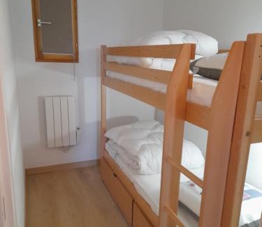 La Joue du Loup Apartment | Appartement 4 à 6 personnes - Station La Joue du Loup - Chalet d'Aurouze, 150m des remontées