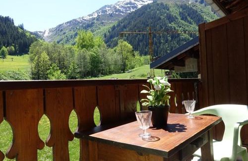 Beaufort Apartment | Appartement 4-5 pers. à Arêches-Beaufort - Pied des Pistes, Balcon Sud, Parking, Casier à Skis - FR-1-342-134