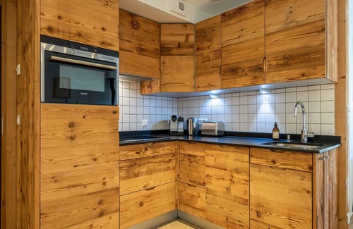 Le Grand-Bornand Apartment | Appartement 4 Personnes, Piscine, Sauna, Fitness au Pied des Pistes ski de Fond