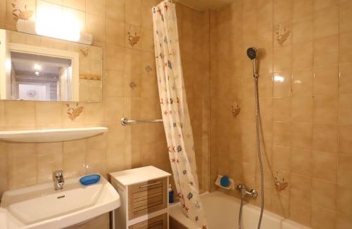 Les Gets Apartment | Appartement 6 personnes avec balcon, cœur du vieux village, proche remontées mécaniques et commerces - FR-1-623-332
