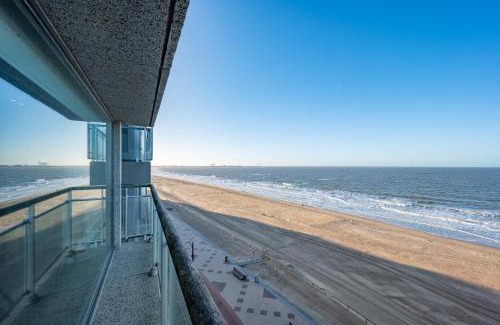Heist Apartment | Appartement 7 op de zeedijk in Knokke voor max 6 personen