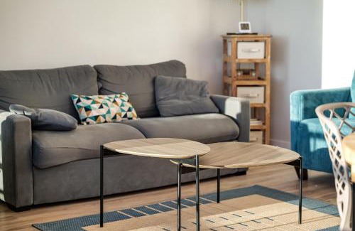 Les Sables d'Olonne Apartment | Appartement avec vue imprenable sur la baie des Sables d'Olonne et le chenal - 4 personnes