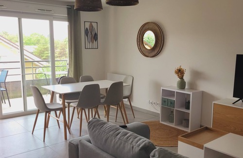 Amphion-les-Bains Apartment | Appartement Amphion Proche de la Plage
