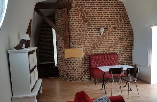 Sedan Apartment | Appartement atypique - 2 chambres - rue calme dans centre ville