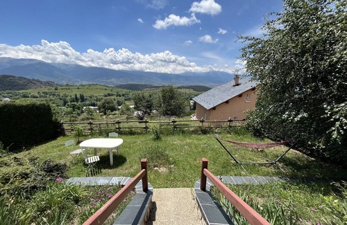 Targassonne Apartment | Appartement au Calme, Avec vue et Jardin