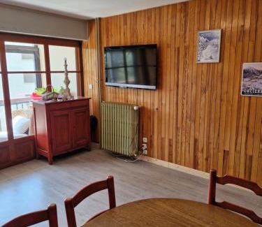 Orcieres-Merlette Apartment | Appartement au pied des pistes avec vue sur la montagne