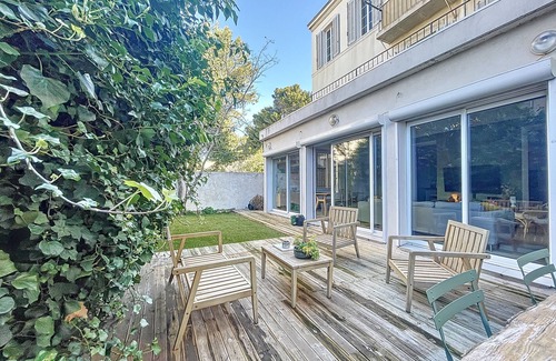 Vauban Apartment | Appartement aux Pieds de Notre Dame de la Garde