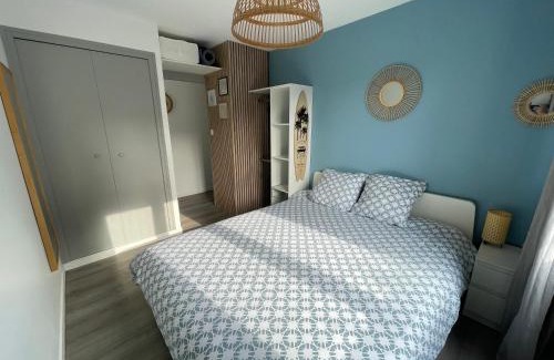 Mimizan Apartment | Appartement avec chambre, terrasse et jardinet proche plage, forêt pins, piste cyclable, lac