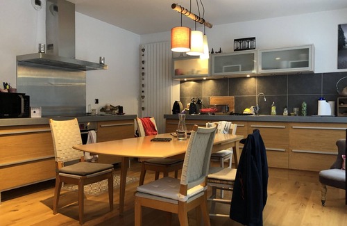 Laveissiere Apartment | Appartement avec piscine - 6 personnes