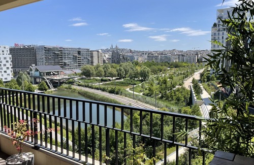 Batignolles Apartment | Appartement Avec vue Exceptionnelle sur le Sacré Coeur