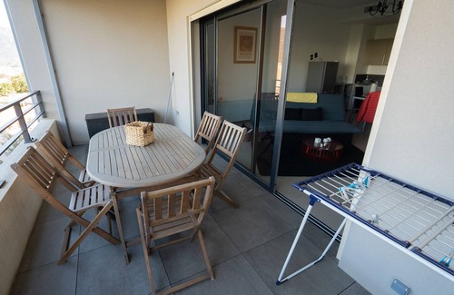 Propriano Apartment | Appartement Avec vue mer Très Joli Parking Devant la Maison
