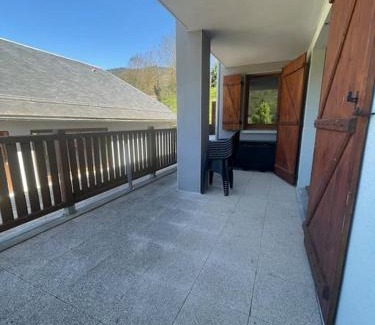 Arreau Apartment | Appartement avec vue sur les montagnes - Au calme et proche du centre ville