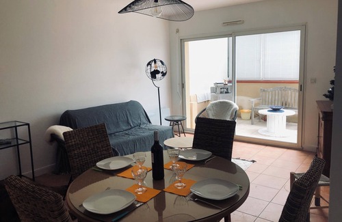 Hendaye Apartment | Appartement Baie Txingudi Baigné de Lumière Avec Terrasse et Jardin Clôturé
