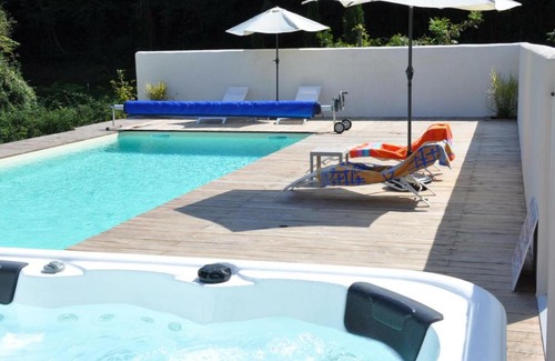 Barcus Apartment | Appartement Barcus, 1 pièce, 2 personnes - FR-1-384-730