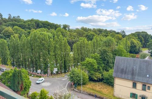 Bagnoles-de-l'Orne Apartment | Appartement Bellevue Charmant