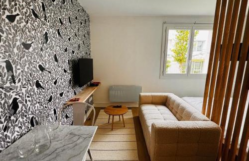 Goise-Champommier-Champclairot Apartment | Appartement Bird II proche centre gare, parking