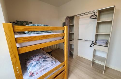 Vitre Apartment | Appartement BLUEMA 2 chambres RdC, proche gare, vue sur le château