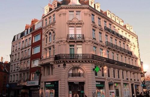 Historic Center Apartment | APPARTEMENT BON PLAN 4 personnes - GARE LILLE FLANDRES