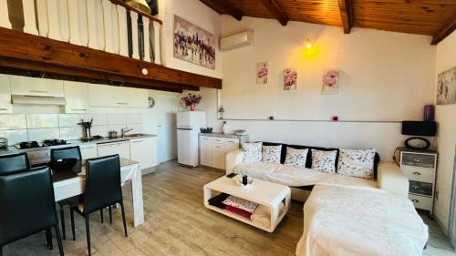 Marine de Saint Ambroggio Apartment | Appartement Boug 2 Lumio