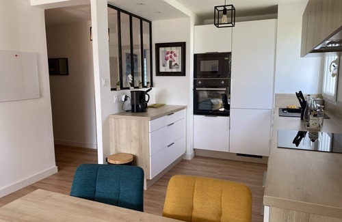 Saint-Cast-le-Guildo Apartment | Appartement Cosy Avec Wifi à 600m de la Plage
