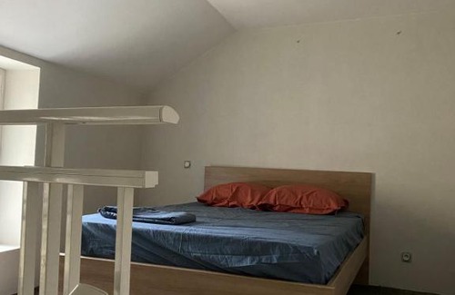 Ussel Apartment | Appartement calme centre ville historique