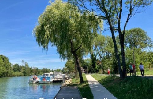 Lagny-sur-Marne Apartment | Appartement Caraïbes entre Disney et Paris