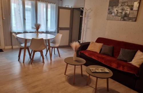 Salbris Apartment | appartement centre ville