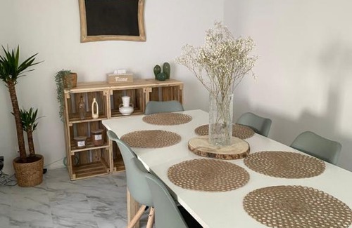 Auxerre Apartment | appartement chaleureux