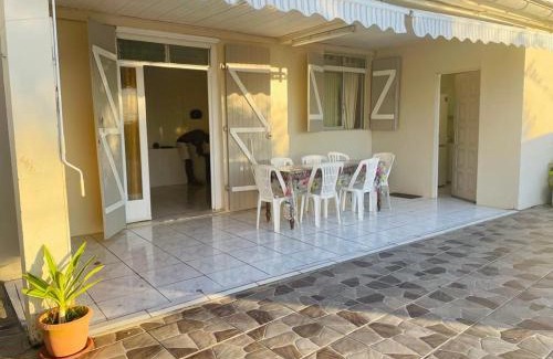 Riviere-Pilote Apartment | Appartement charmant à Rivière-Pilote avec piscine privée