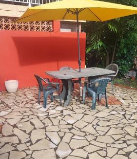 Lepinay Apartment | Appartement charmant à Rivière-Pilote avec piscine partagéeB
