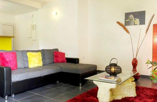 Lamentin Apartment | Appartement charmant à Lamentin avec piscine