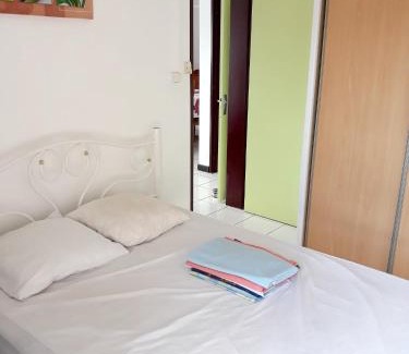 Saint-Denis Apartment | Appartement charmant à Saint-Denis, 46 m², parking inclus.
