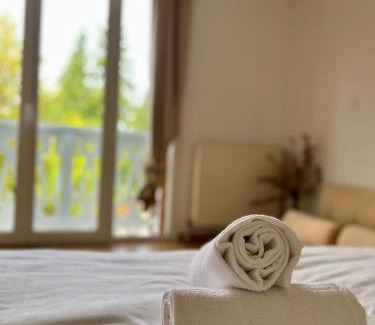 Montferrat Apartment | Appartement Chloé du lac