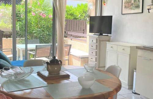 Port-la-Nouvelle Apartment | Appartement Climatisé 4 Couchages, Parking Privé, Proche Plage - Port-la-Nouvelle - FR-1-229C-74