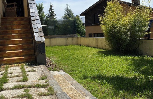 Targassonne Apartment | Appartement Cosy à 5 mn de Font-romeu Avec Vue, Jardin, Barbecue
