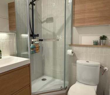 Parc-de-Montsouris Apartment | Appartement cosy à deux pas de la Cité Universitaire, accès direct RER B depuis l'aéroport, animaux acceptés