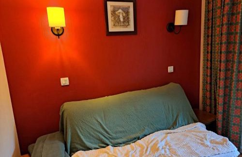 Monflanquin Apartment | Appartement cosy à Monflanquin, 31 m² avec piscine