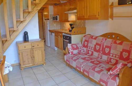 Morillon Apartment | Appartement cosy à Morillon pour 6 pers, balcon, lave-vaisselle, machine à laver - FR-1-629-132