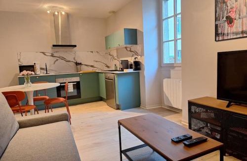 Besancon Apartment | Appartement cosy 40 m2 - Centre historique Besançon
