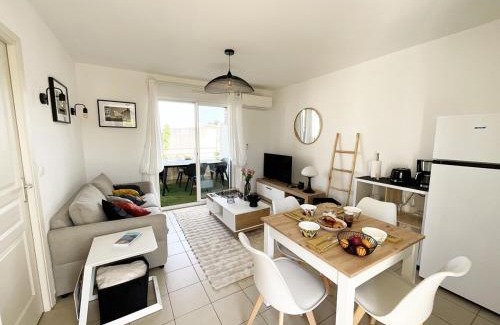 Poggio-Mezzana Apartment | Appartement cosy avec wifi en bord de mer