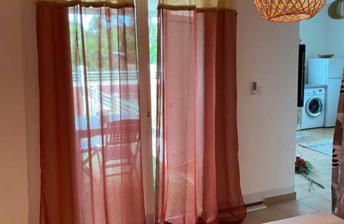 Saint-Francois Apartment | Appartement cosy & calme en Rez de villa