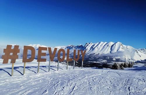 Saint-Etienne-en-Devoluy Apartment | Appartement cosy dans chalet vue Montagne