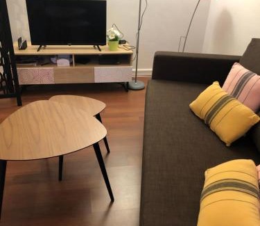 Cambo-les-Bains Apartment | Appartement cosy, en rez de chaussée, en plein centre de CAmbo les Bains