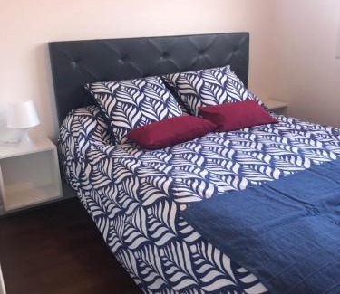 Cambo-les-Bains Apartment | Appartement cosy, en rez de chaussée, en plein centre de CAmbo les Bains