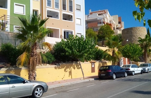Hoya de los Patos Apartment | Appartement Cosy en Plein Terrain de Golf, Parfait Pour des Vacances en Famille"